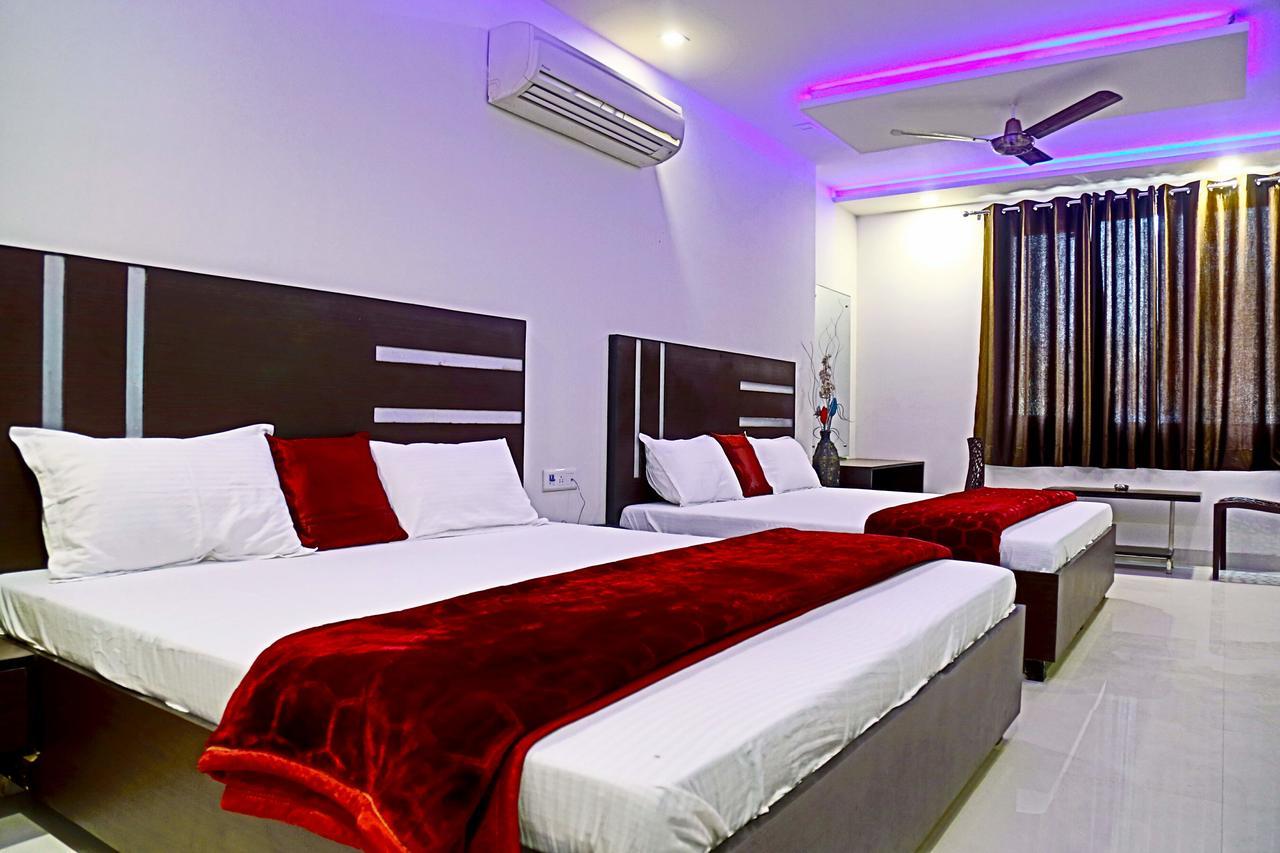 D C Vilas Agra  Exterior photo